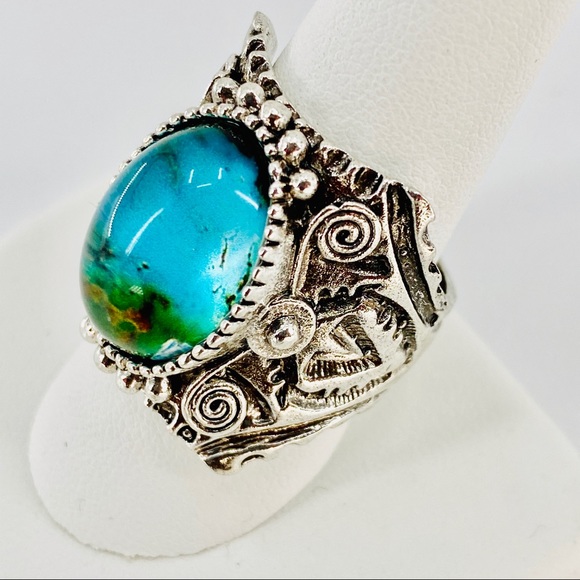 LAST CHANCE! -Bohemian Antique Silver Opal Ring - Picture 4 of 6